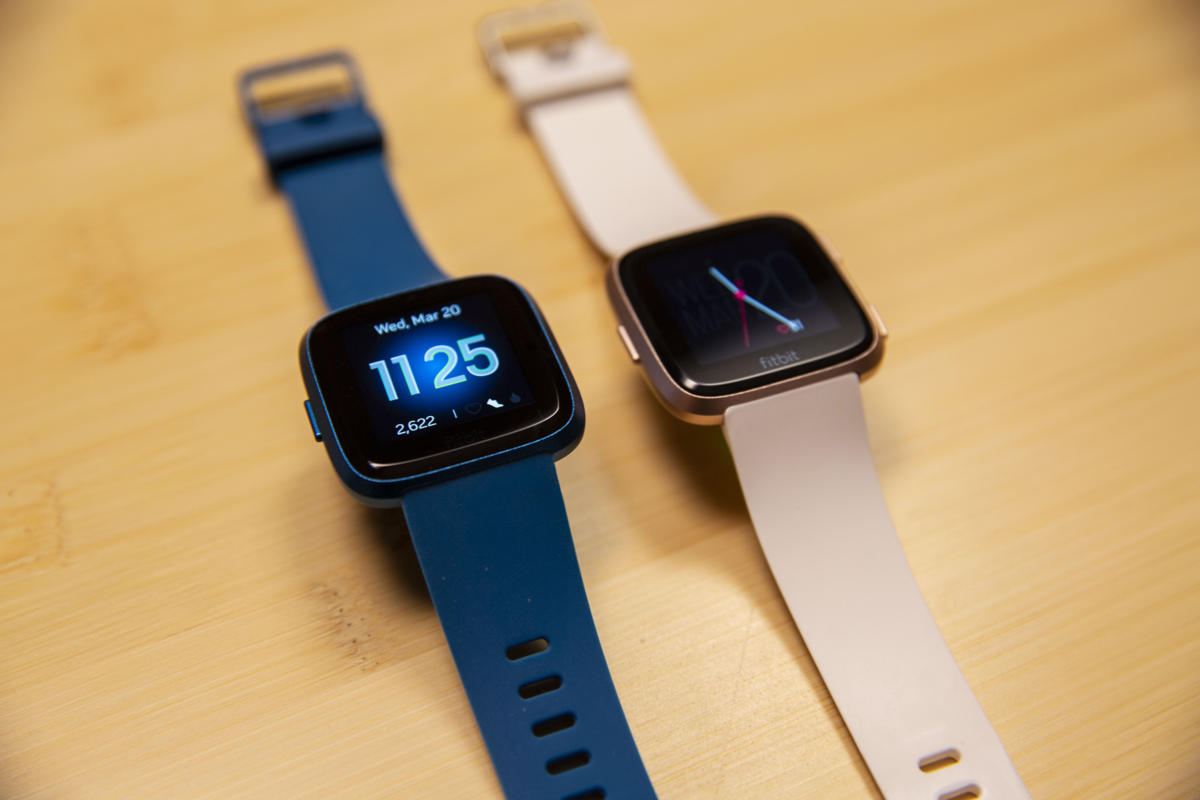 fitbit versa light