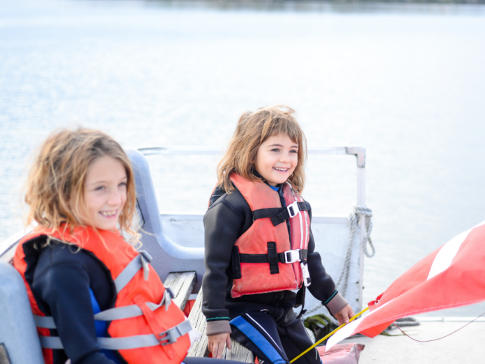 childern fun on sea