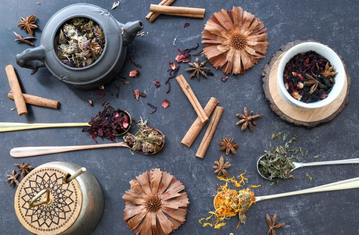 Traditional Ayurvedic Ingredients That Naturally Brighten Sun-Damaged Skin